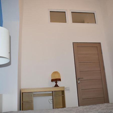 Sleep Studio Hostel Yerevan Ngoại thất bức ảnh